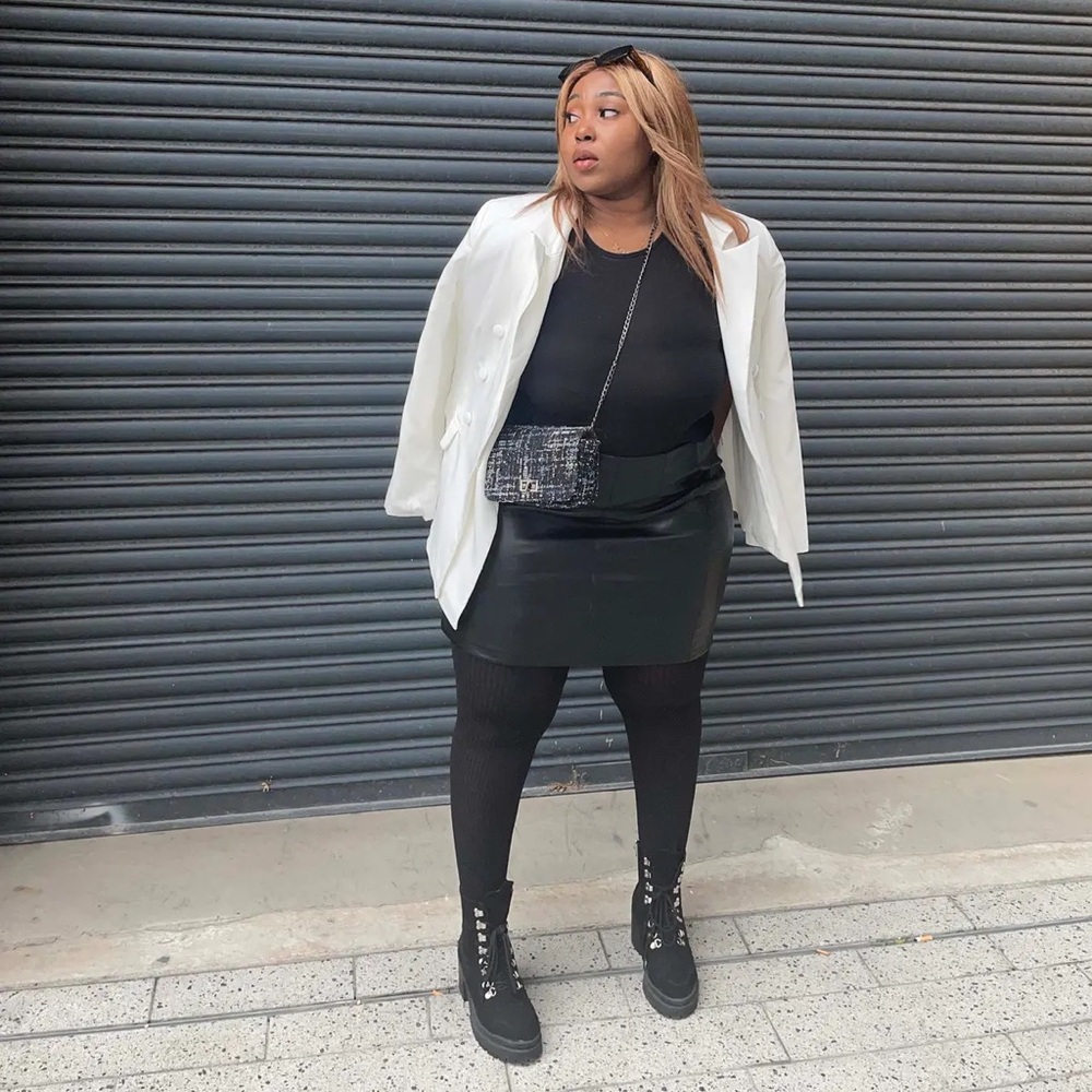 SNAG TIGHTS - Ribbed Tights - Black - Size E